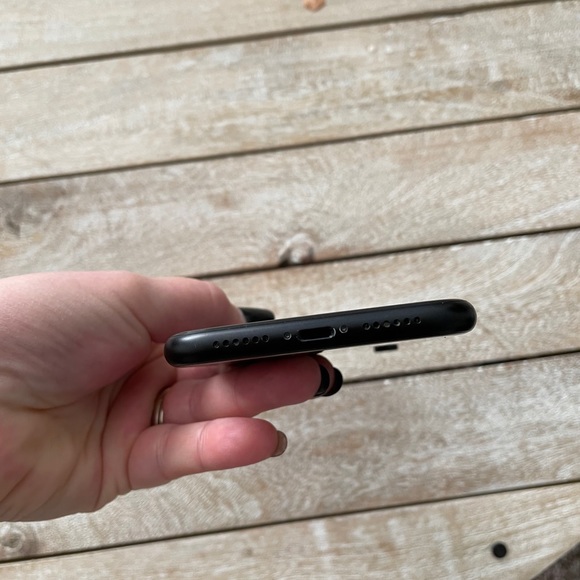 IPhone XR 64 GB - Picture 4 of 6